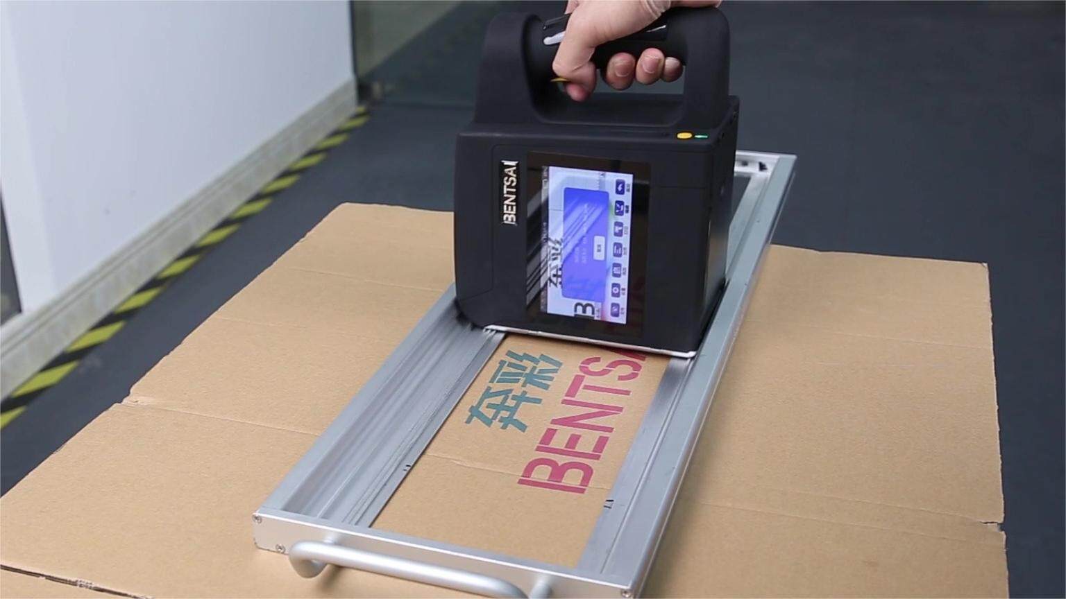 Carton box printing with Bentsai B85 handheld printer
