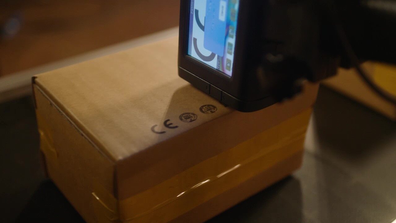 Use handheld printers to print on carton boxes